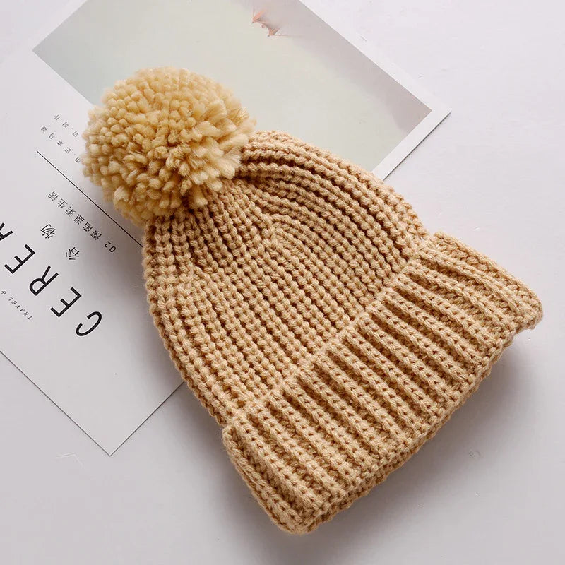 Baby Beanie - Peekabox